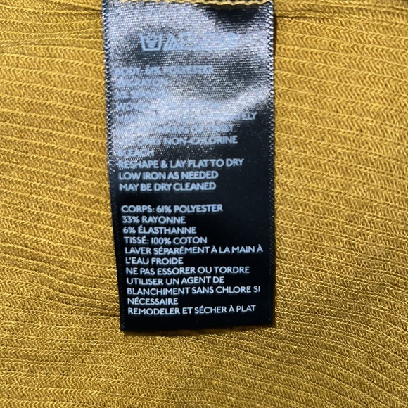 Chartreuse Long sleeve half button top - Picture 5 of 5